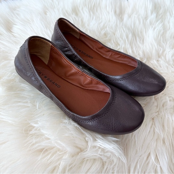 Womens Size 6.5M Lucky Brand All Brown Leather Slip On Ballet Flats - Picture 2 of 7